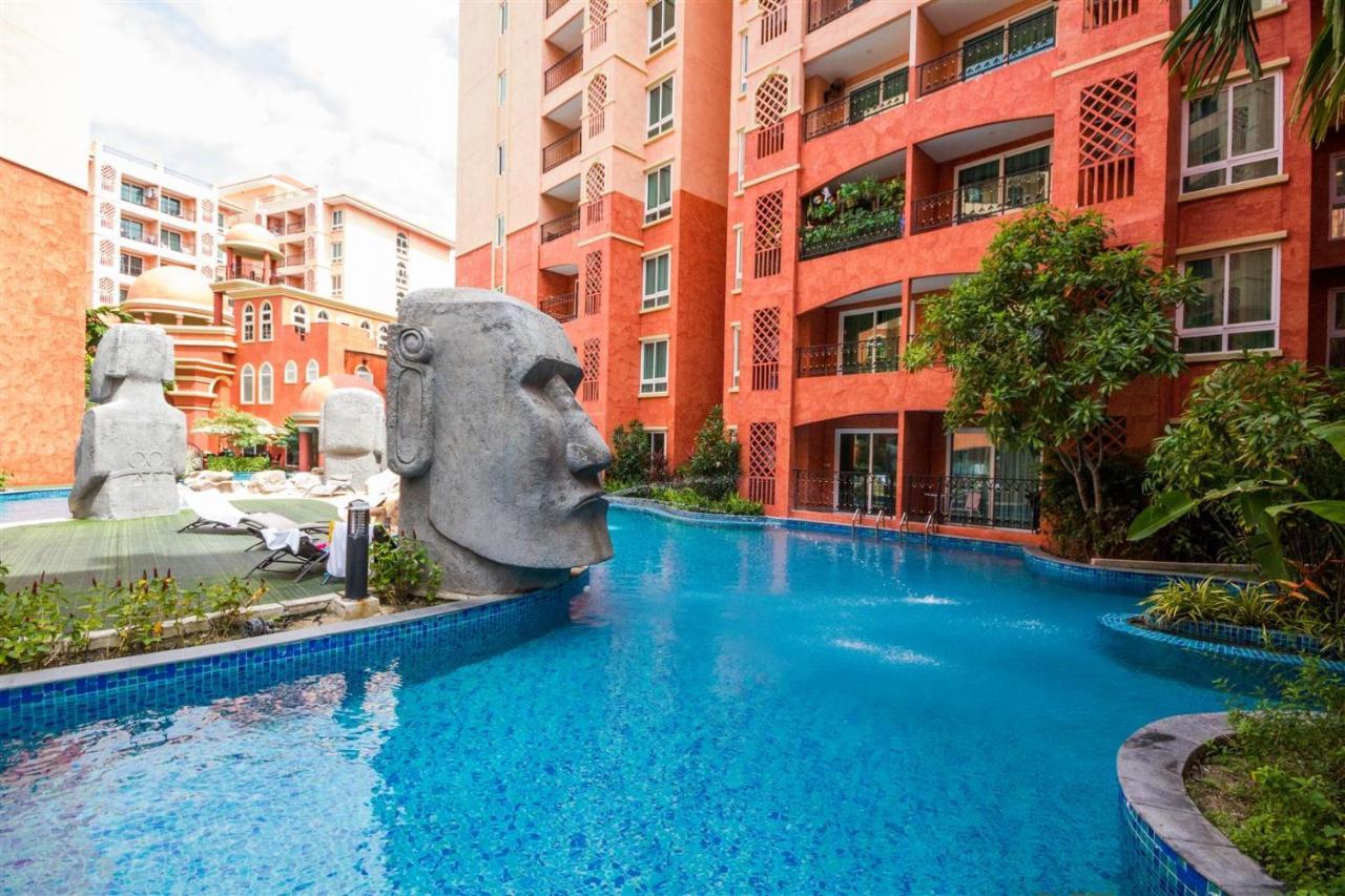 Seven Seas Resort Pattaya By Justin Джомтиен Бийч Екстериор снимка