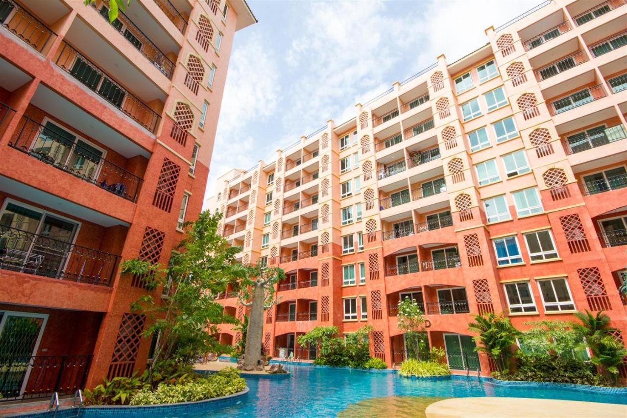 Seven Seas Resort Pattaya By Justin Джомтиен Бийч Екстериор снимка