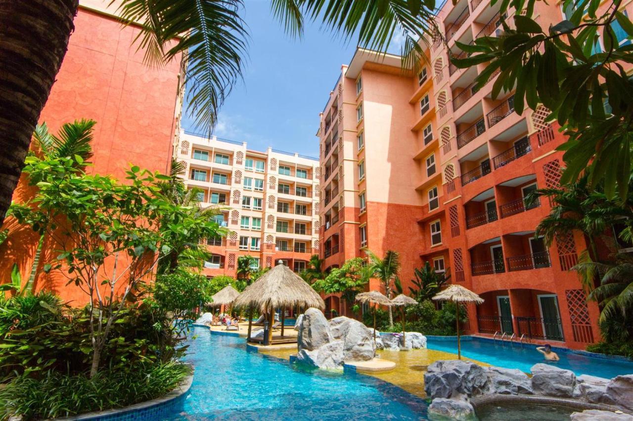 Seven Seas Resort Pattaya By Justin Джомтиен Бийч Екстериор снимка