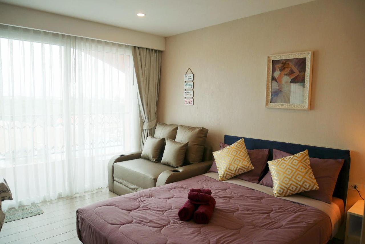 Seven Seas Resort Pattaya By Justin Джомтиен Бийч Екстериор снимка
